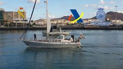 Imagen de archivo de un velero interceptado por la Guardia Civil y la Policía Nacional