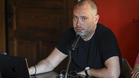 Jorge Mart�nez, dise�ador de museos y de exposiciones en Estados Unidos, ofreci� una charla en la Casa dos Poetas de Celanova.