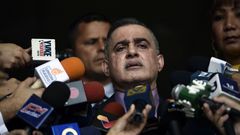 El fiscal general de Venezuela, Tarek William Saab, quiere que se bloqueen las cuentas del l�der opositor