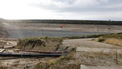 Obras de recrecido de la balsa de lodos de Alcoa