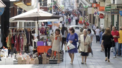Imagen de archivo de otra acci�n del comercio de Ferrol.