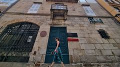 Fachada de la Real Academia Galega RAG en Calle Tabernas