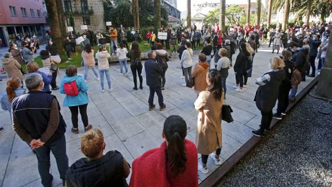 MANIFESTACI�N DE LA HOSTELER�A Y EL COMERCIO EN CALDAS DE REIS PARA PROTESTAR POR LAS RESTRICCIONES IMPUESTAS PARA FRENAR LA PANDEMIA COVID-19