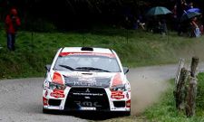 V�ctor Senra se acompa�� del copiloto mundialista Diego Vallejo a bordo del Mitsubishi Lancer Evo X.