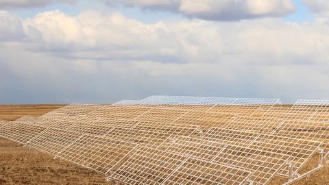 Recreaci�n de una de las plantas solares que Greenalia contruye en EE. UU.
