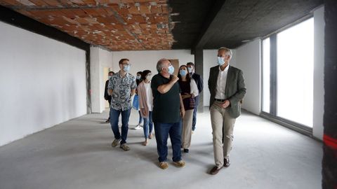 Alfonso Rueda, visitando unas obras esta maana en Pontevedra