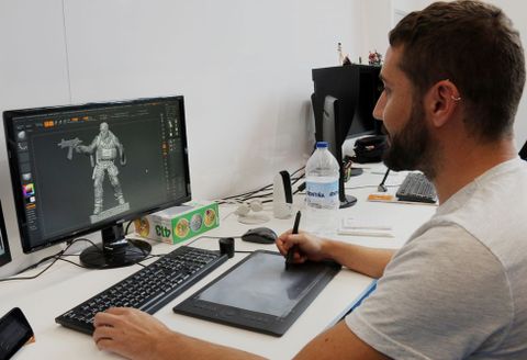 En sus nuevas instalaciones del pol�gono de Casti�eiras cubren desde el dise�o a la fabricaci�n. 