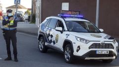 El individuo fue interceptado por la Polic�a Local de A Illa