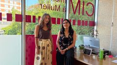 Ana Bel�n Fern�ndez y Beatriz Fern�ndez, psic�loga y abogada del CIM de Chantada