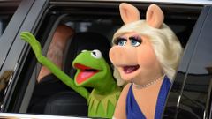 Gustavo y Peggy en el estreno de una de sus pel�culas en Hollywood