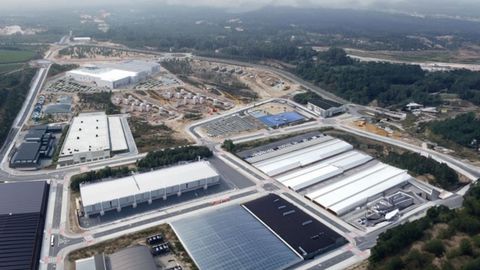 Plisan. La Plataforma Log�stica de Salvaterra-As Neves es el escenario para ensayar el desfile y acoger a parte de los soldados.