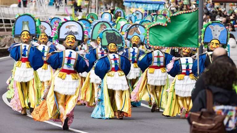 Comparsas en Camari�as