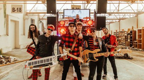 Louband estrena el videoclip de O Tren