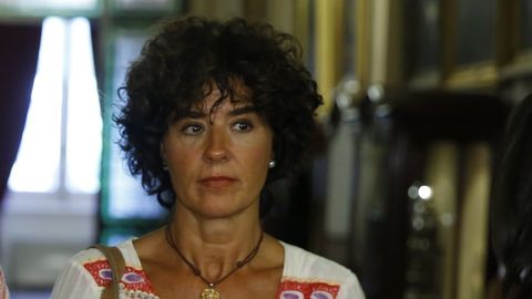 Teresa Gutirrez (PP). 310.000 euros en cuentas, fondos (50%) y plan de pensiones. La mitad de vivienda habitual con valor catastral de 111.944 euros. Hipoteca por 200.00 euros. Herencia pendiente de reparto. Acciones de Santander (319 ttulos), Telefnica (549 ttulos) e Inditex (725 ttulos). 50% participacin en la empresa New Invest Consultig (sin actividad). Coche Volvo s 60 del ao 2005 (50%).