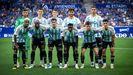 El Real Oviedo con su tercera equipación, antes del partido ante el Villarreal