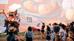 Convocatorias como el DesOrdes Creativas re�nen a numeroso p�blico para conocer los murales y seguir el desarrollo de las obras