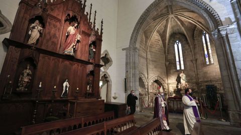La iglesia luce en cada rincn como si no hubiesen pasado por ella sus 700 aos.