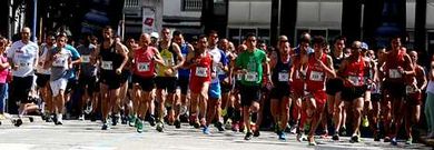 El momento m�s importante de la jornada de ayer en la cita de Carballo fue la salida de la categor�a absoluta con 700 participantes que centr� la atenci�n de los aficionados que acudieron         a ver la carrera. 
