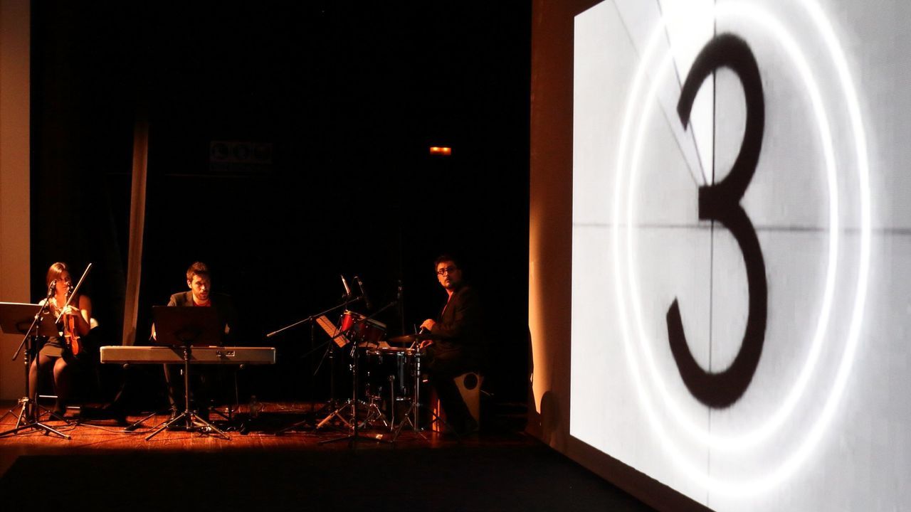 Caspervek pone música a La Casa de la Troya»