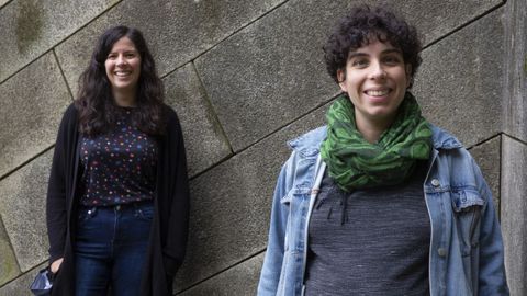 As cineastas Sabela Iglesias e Adriana Villanueva (dereita), directoras do documental