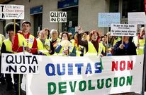 Decenas de afectados participaron en las concentraciones celebradas ayer en Carballo.