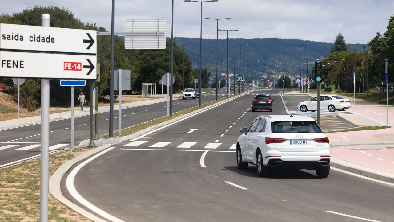 El PSOE critica la inacción del gobierno local para recuperar el bus en As Pías