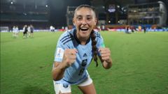 Olaya Rodrguez celebrando una victoria con la seleccin sub-17