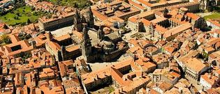 El Plan Especial vigente posibilit� que el casco hist�rico de Santiago sea uno de los mejor conservados de Espa�a.