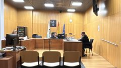 La acusada compareci� al juicio en Ourense por videoconferencia