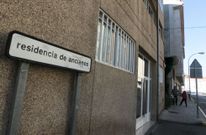 Los internos de la residencia pudieron por fin recibir ayer la visita de sus familiares. 