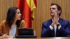 Albert Rivera afe� a S�nchez que haga consultas con otros l�deres pol�ticos, ya que �no es el rey ni el jefe de Estado, dijo