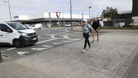 Cara y cruz del Camino Ingl�s en Santiago