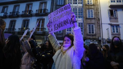 Lo contrario al feminismo es la ignorancia, se lee en una de las pancartas.