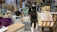 Laura Dub�n en su tienda Laurarte