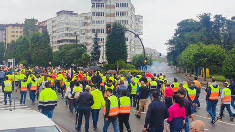Marcha de los trabajadores de Saint Gobain en Avil�s