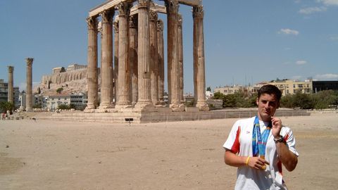 David Cal, en Atenas, con el oro y la plata que consigui� en los Juegos del 2004