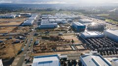 Imagen del polgono de As Gndaras de Lugo y de las obras de urbanizacin de las fases IV y V, que pondrn a disposicin del mercado 36 nuevas parcelas