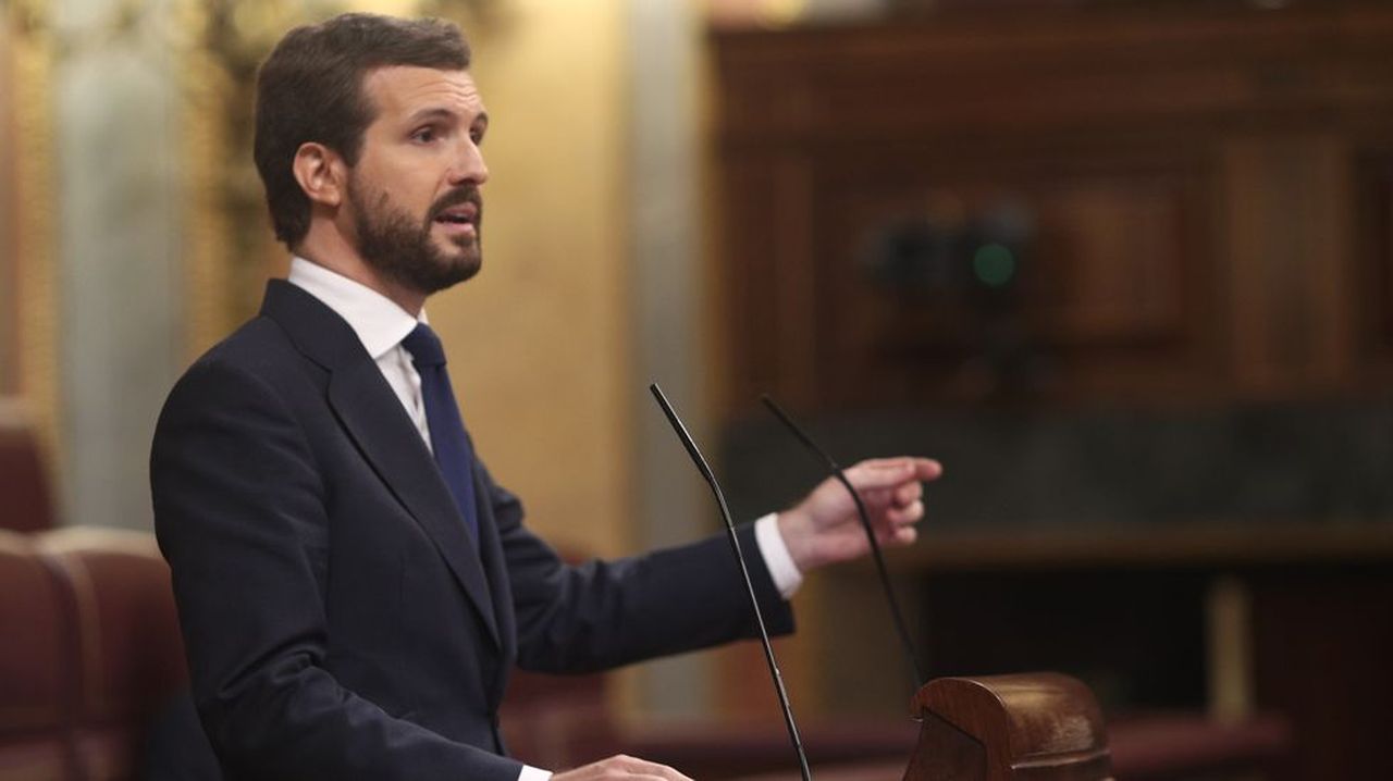 Casado confirma el no del PP en la moción y carga con dureza contra Abascal