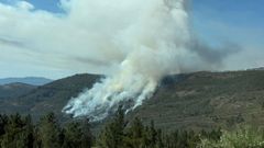 El incendio se inici� en la parroquia de Moreiras