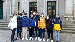 El equipo de alumnos del IES N�mero 1 de O Carballi�o que particip� en la competici�n