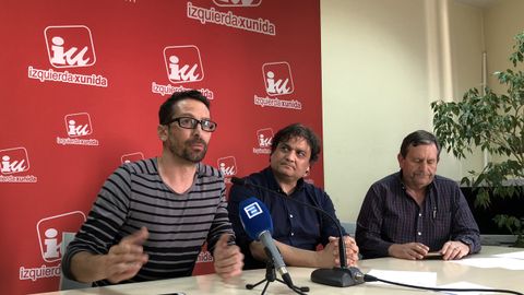 Ismael Gonz�lez en primer plano, junto a Alejandro Su�rez y Fernando D�az Ra��n