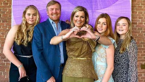 La reina de Holanda comparti su posado eurovisivo en familia en Instagram