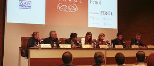 Afundaci�n acogi� un Foro Voz con representaci�n del Concello, la Xunta, el Obispado, las cofrad�as, los hosteleros y gu�as tur�sticos. 