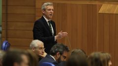 El presidente de la Xunta, Alfonso Rueda, en la sesi�n de control.