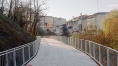Nueva pasarela junto al Barba�a en la senda peatonal ejecutada por la Xunta.