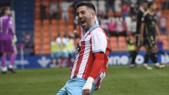 Unzueta festeja el gol que anot� frente al Cacere�o en el �ngel Carro.