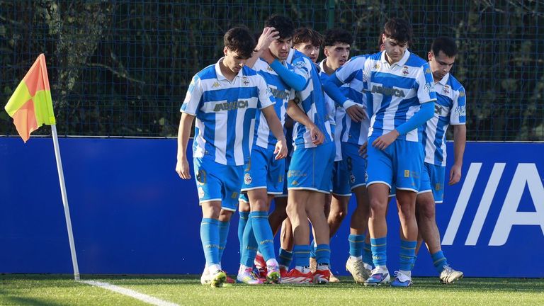 Los jugadores del Deportivo juvenil