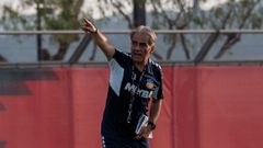 Natxo Gonzlez, entrenador del Sant Andreu, rival del Celta en segunda ronda de Copa.