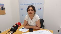 Avia Veira, portavoz del BNG en A Coru�a, este lunes en el local del partido