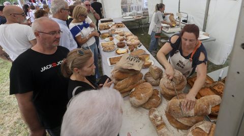 7 DE SEPTIEMBRE* (fecha por confirmar) / FESTA DO PAN DE NEDA: Neda pone en valor el primer domingo de mes el producto que durante siglos la convirtió en capital del trigo en Galicia. Cada año la cita suma nuevas propuestas.